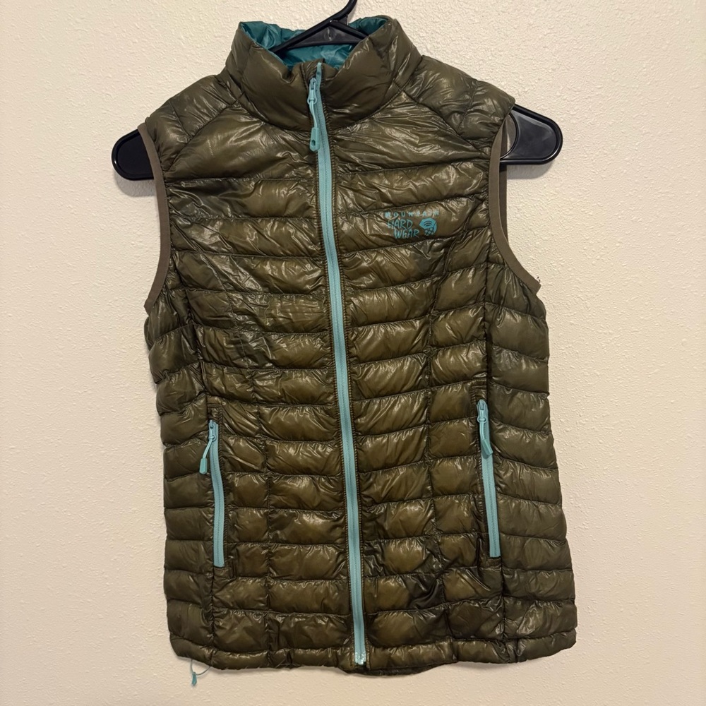 Mountain Hard Wear vest